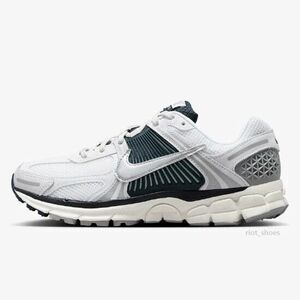 9.5W / 8M - [NEW] Women's Nike Zoom Vomero 5 Shoes 'White' HV2412-100